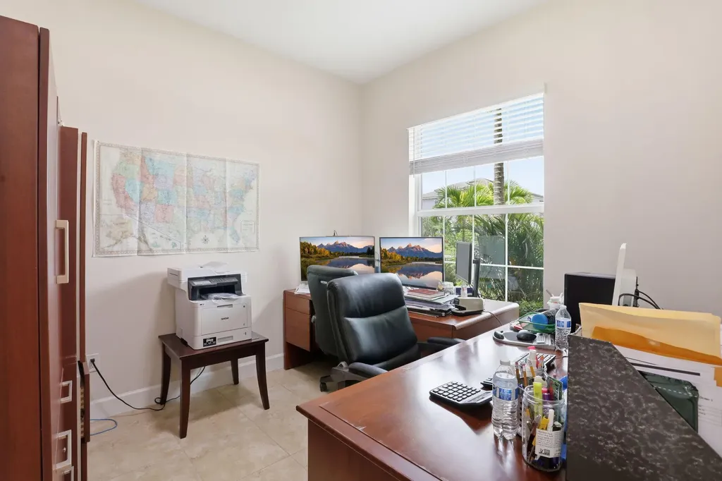 5572 Liberty Lane Westlake FL 33470