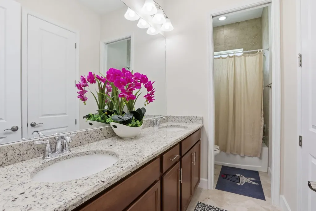5572 Liberty Lane Westlake FL 33470