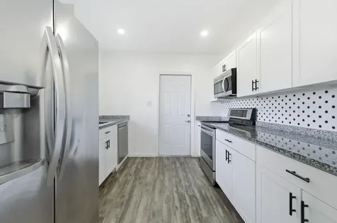 837 NW 41st Street Oakland Park FL 33309