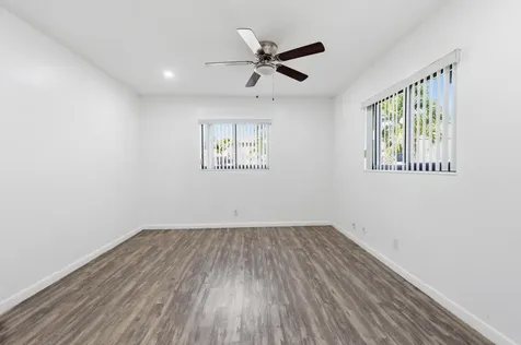 837 NW 41st Street Oakland Park FL 33309