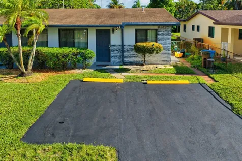 837 NW 41st Street Oakland Park FL 33309