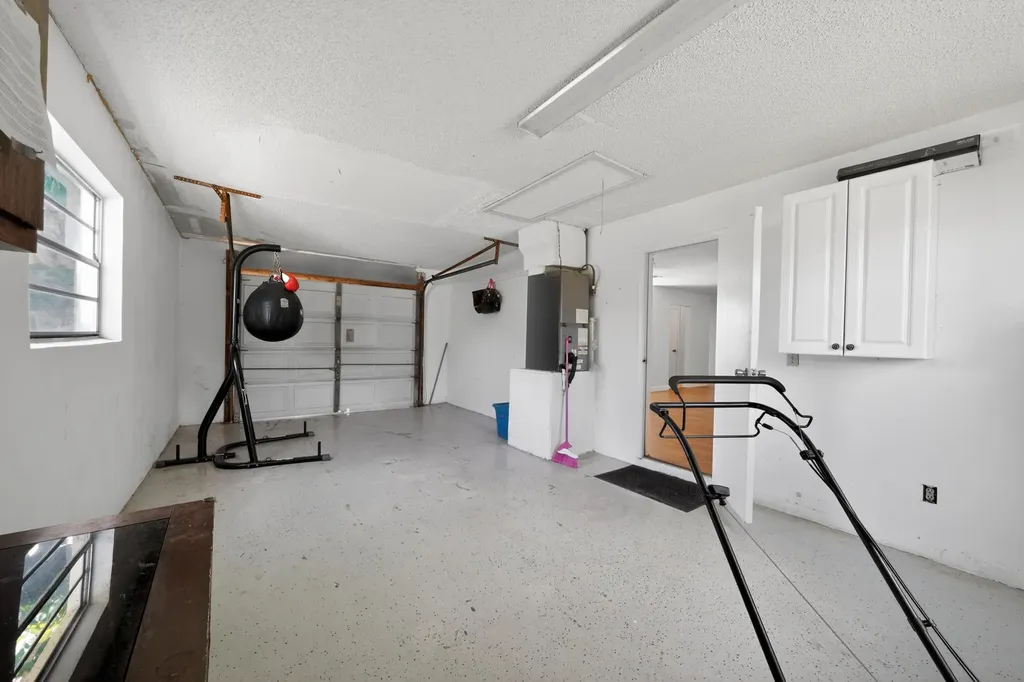 549 SE Marydale Terrace Port St Lucie FL 34983