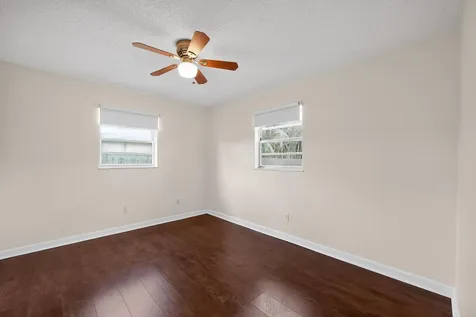 549 SE Marydale Terrace Port St Lucie FL 34983