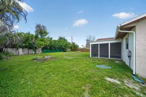 549 SE Marydale Terrace Port St Lucie FL 34983