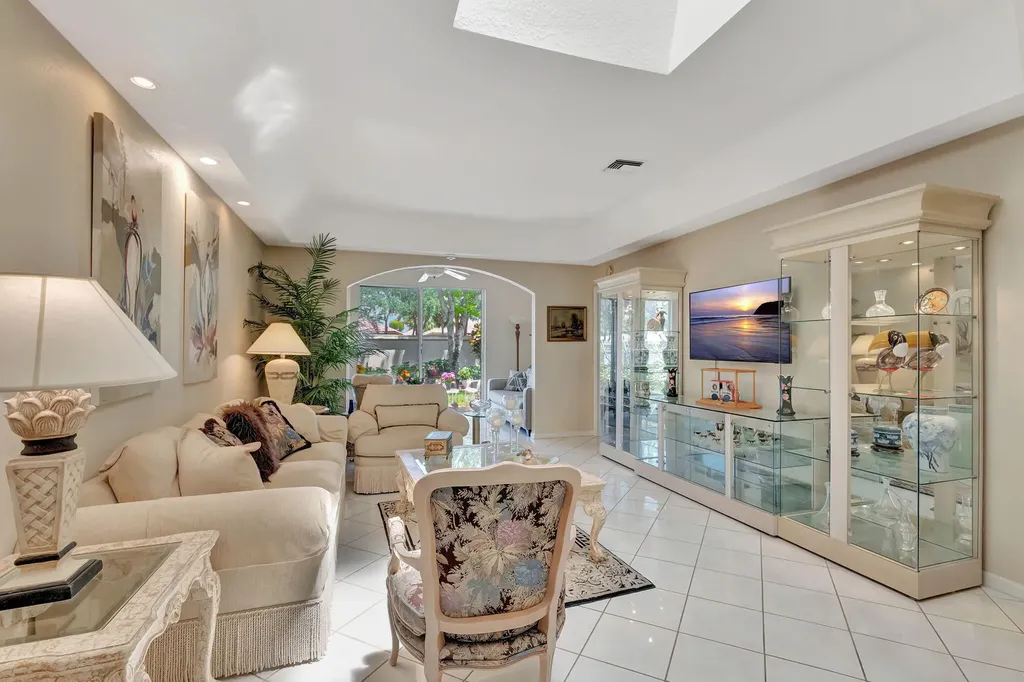 12610 Crystal Pointe Drive Boynton Beach FL 33437