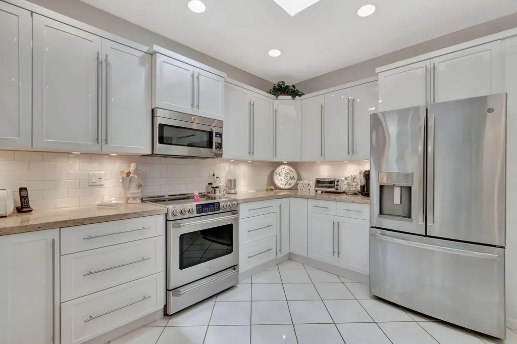 12610 Crystal Pointe Drive Boynton Beach FL 33437
