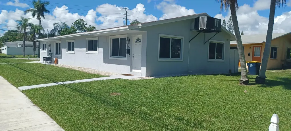 602 SE 2nd Avenue Dania Beach FL 33004
