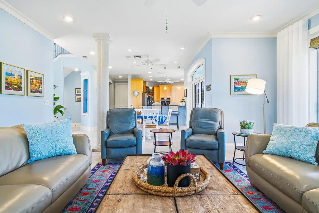98 Southport Cove Bonita Springs FL 34134