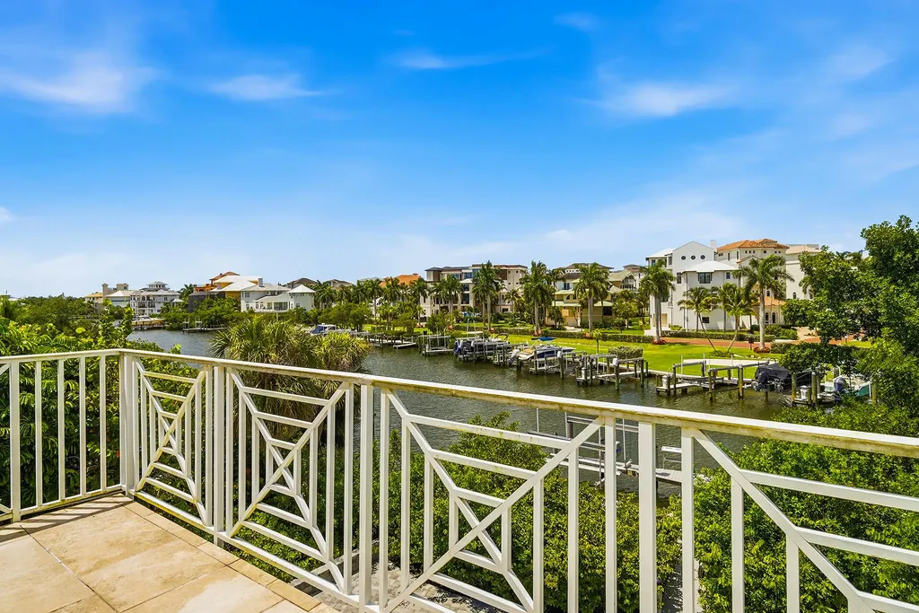 98 Southport Cove Bonita Springs FL 34134