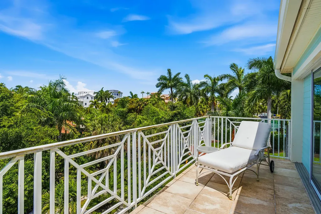 98 Southport Cove Bonita Springs FL 34134