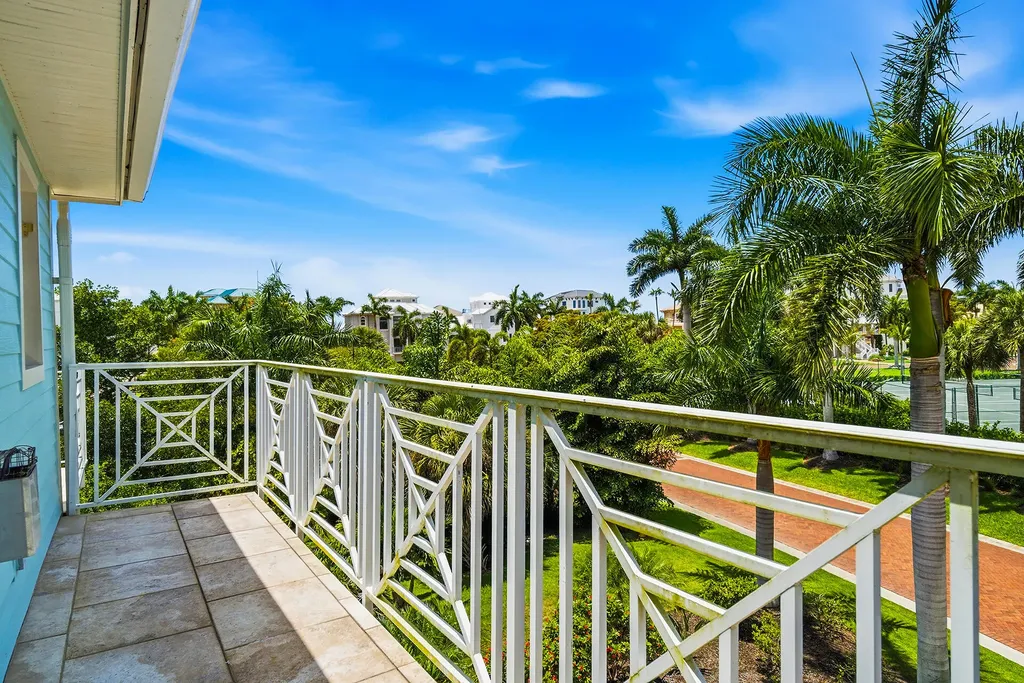 98 Southport Cove Bonita Springs FL 34134