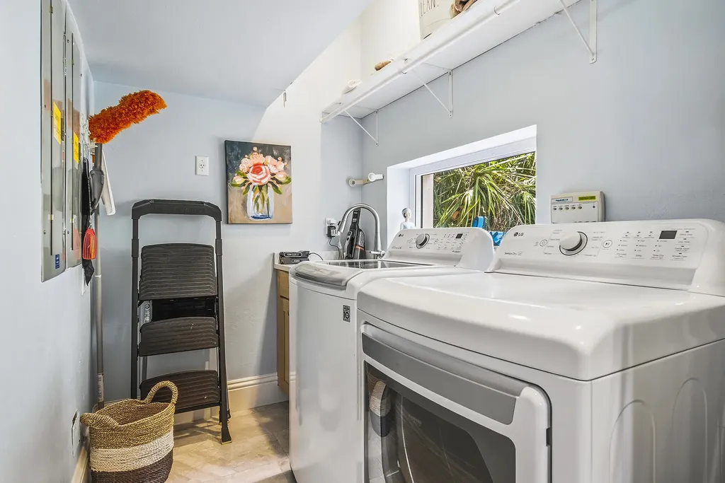 98 Southport Cove Bonita Springs FL 34134