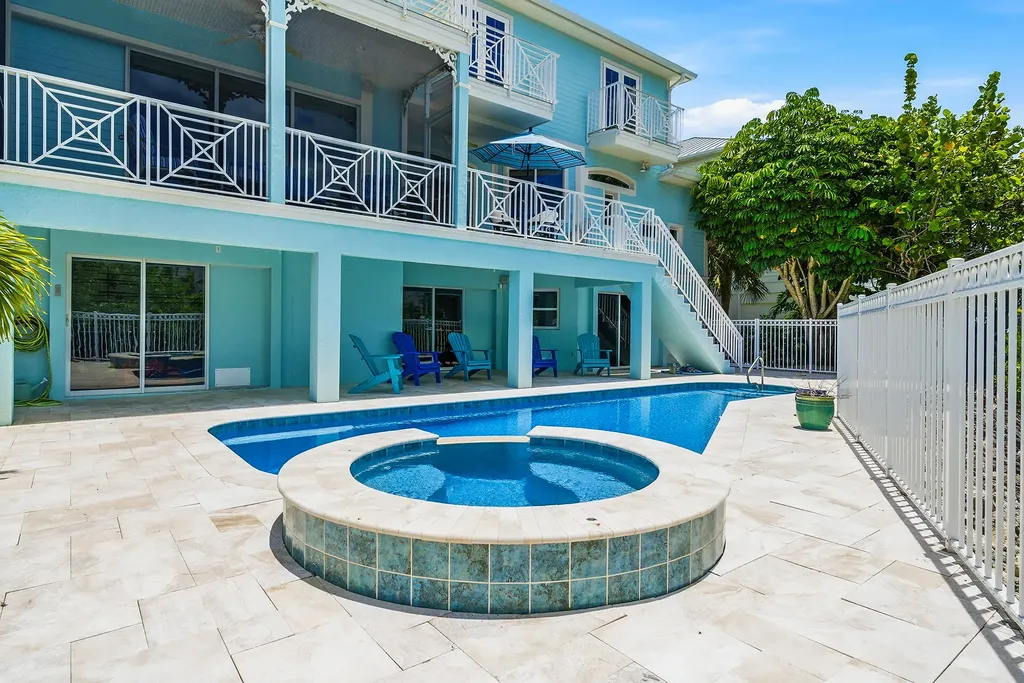 98 Southport Cove Bonita Springs FL 34134