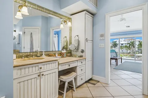 98 Southport Cove Bonita Springs FL 34134