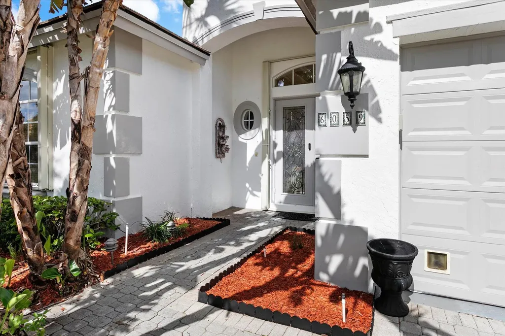 6059 Bither Way Lake Worth FL 33467