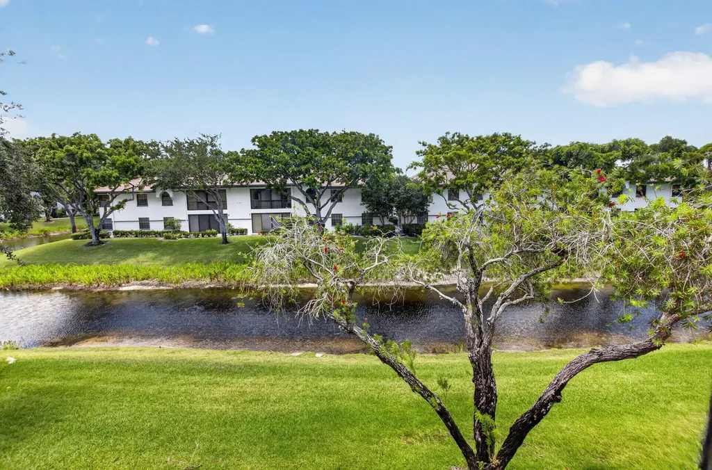 5241 Brisata Circle Boynton Beach FL 33437