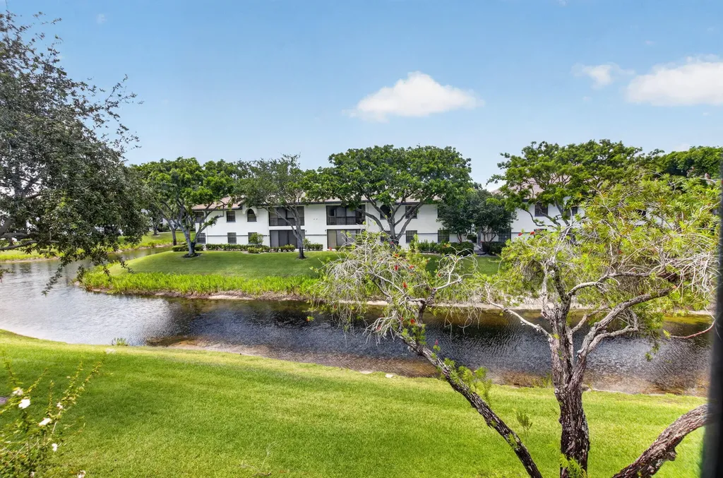5241 Brisata Circle Boynton Beach FL 33437
