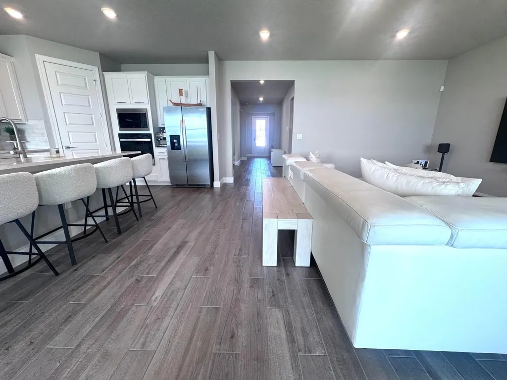 6489 NW Cloverdale Avenue Port St Lucie FL 34987