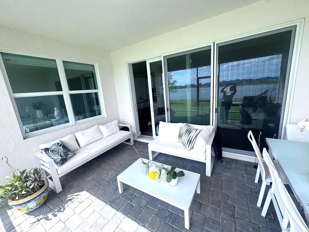 6489 NW Cloverdale Avenue Port St Lucie FL 34987