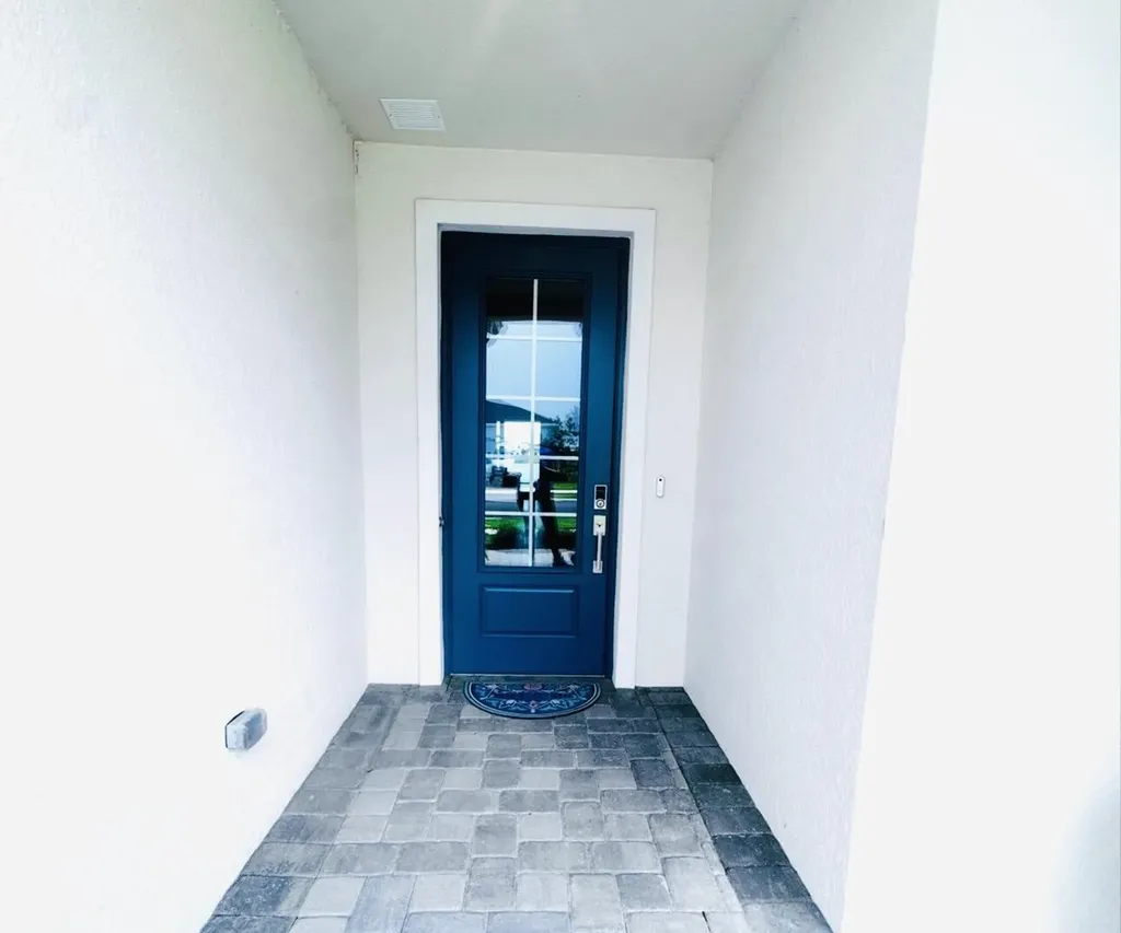 6489 NW Cloverdale Avenue Port St Lucie FL 34987
