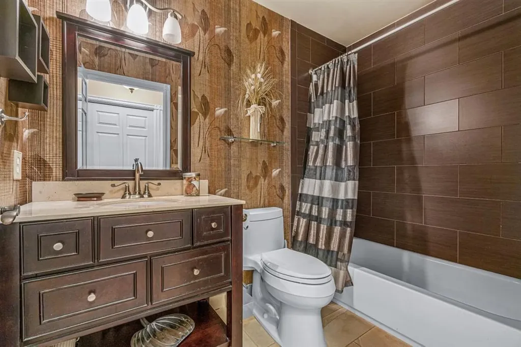 338 Waterside Drive Hypoluxo FL 33462