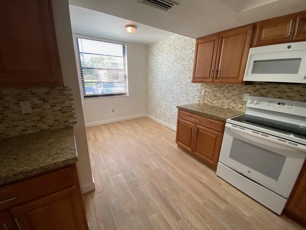 7310 NW 18th Street Margate FL 33063