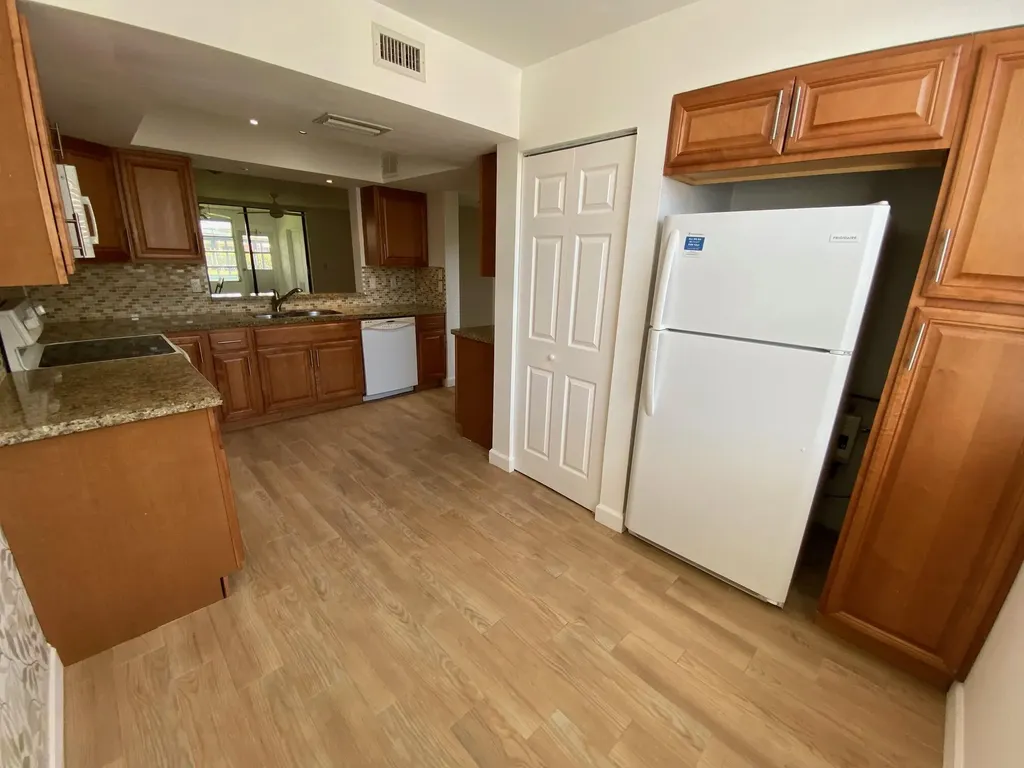 7310 NW 18th Street Margate FL 33063