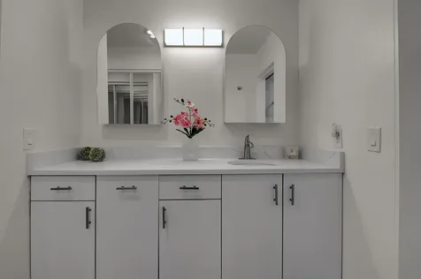 8182 Springtree Road Boca Raton FL 33496