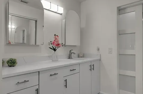 8182 Springtree Road Boca Raton FL 33496