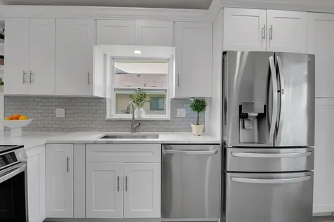 8182 Springtree Road Boca Raton FL 33496