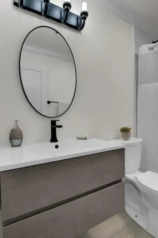 8182 Springtree Road Boca Raton FL 33496
