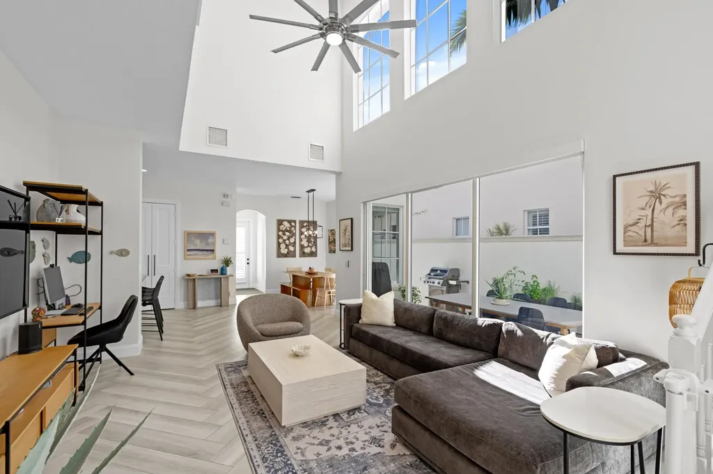 30 Stoney Drive Palm Beach Gardens FL 33410