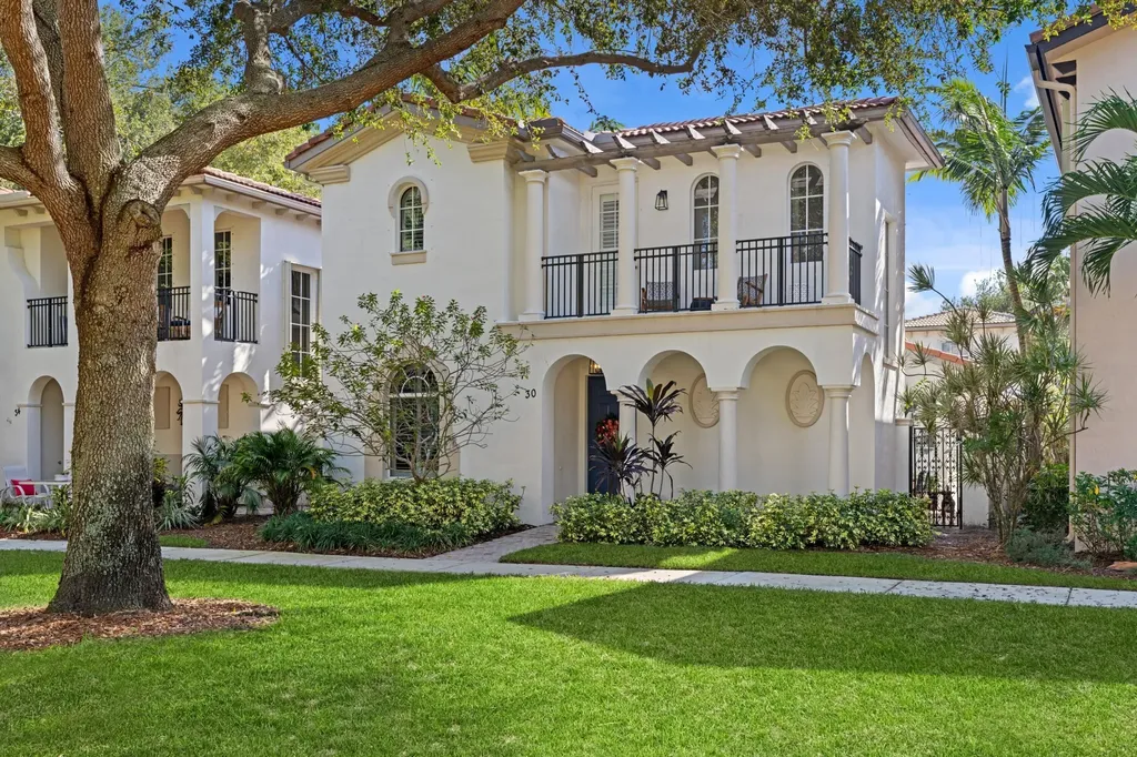 30 Stoney Drive Palm Beach Gardens FL 33410