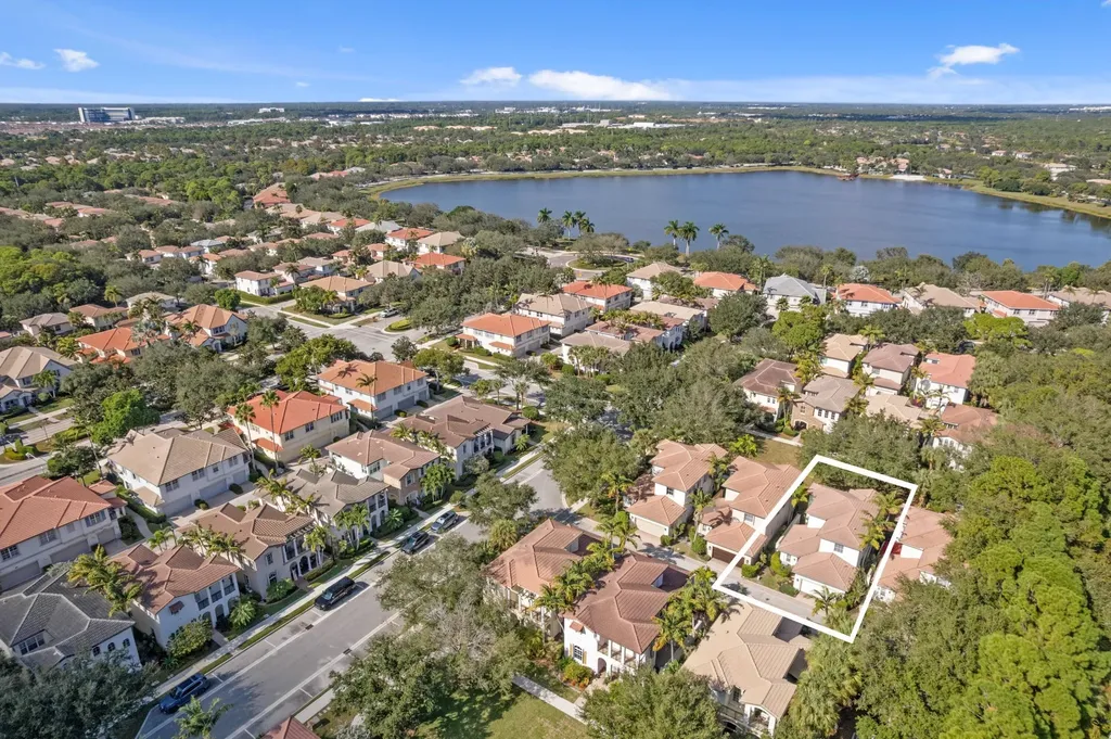 30 Stoney Drive Palm Beach Gardens FL 33410