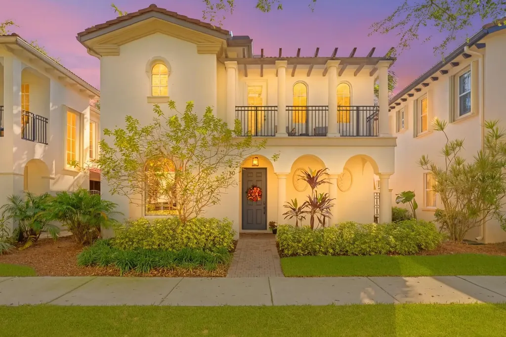 30 Stoney Drive Palm Beach Gardens FL 33410