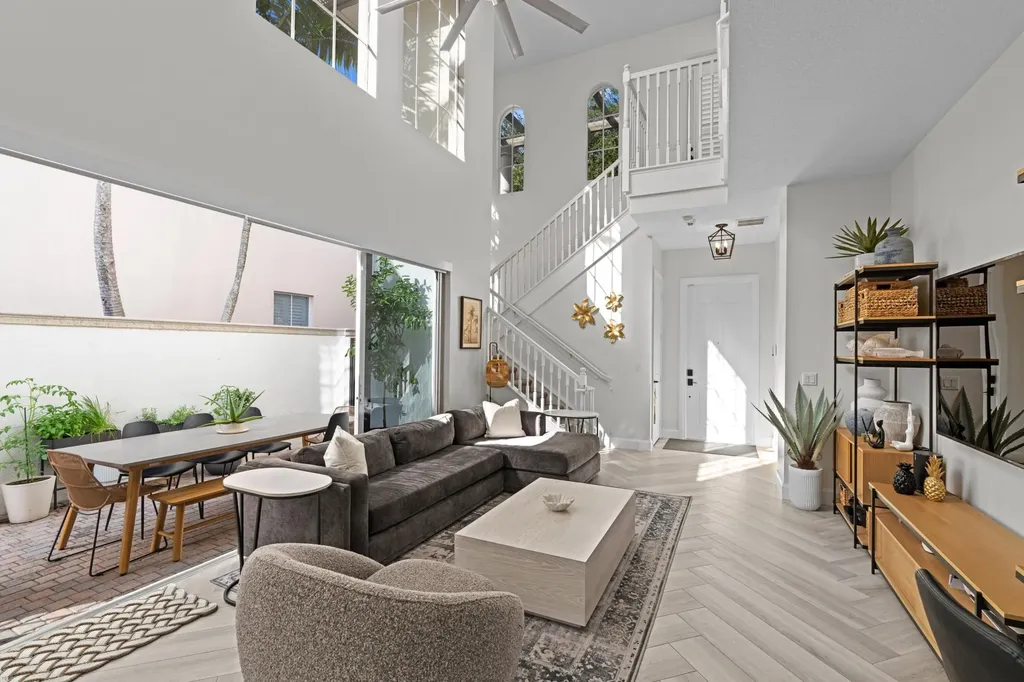 30 Stoney Drive Palm Beach Gardens FL 33410