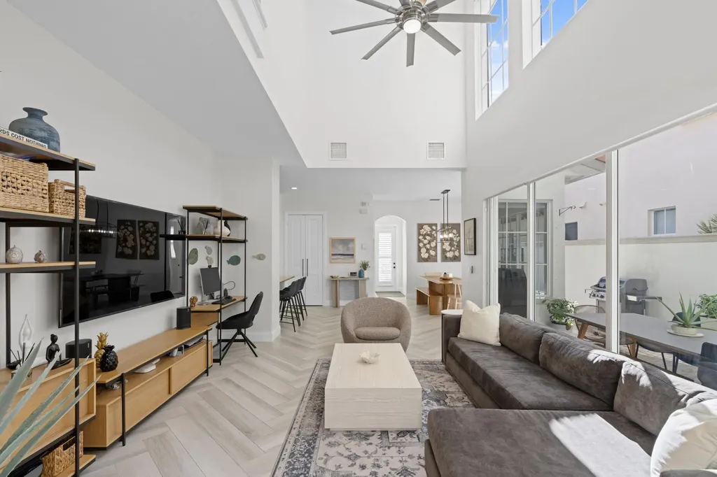30 Stoney Drive Palm Beach Gardens FL 33410