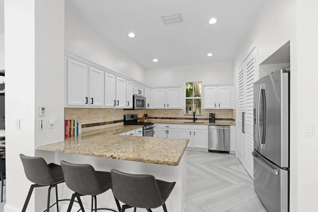 30 Stoney Drive Palm Beach Gardens FL 33410