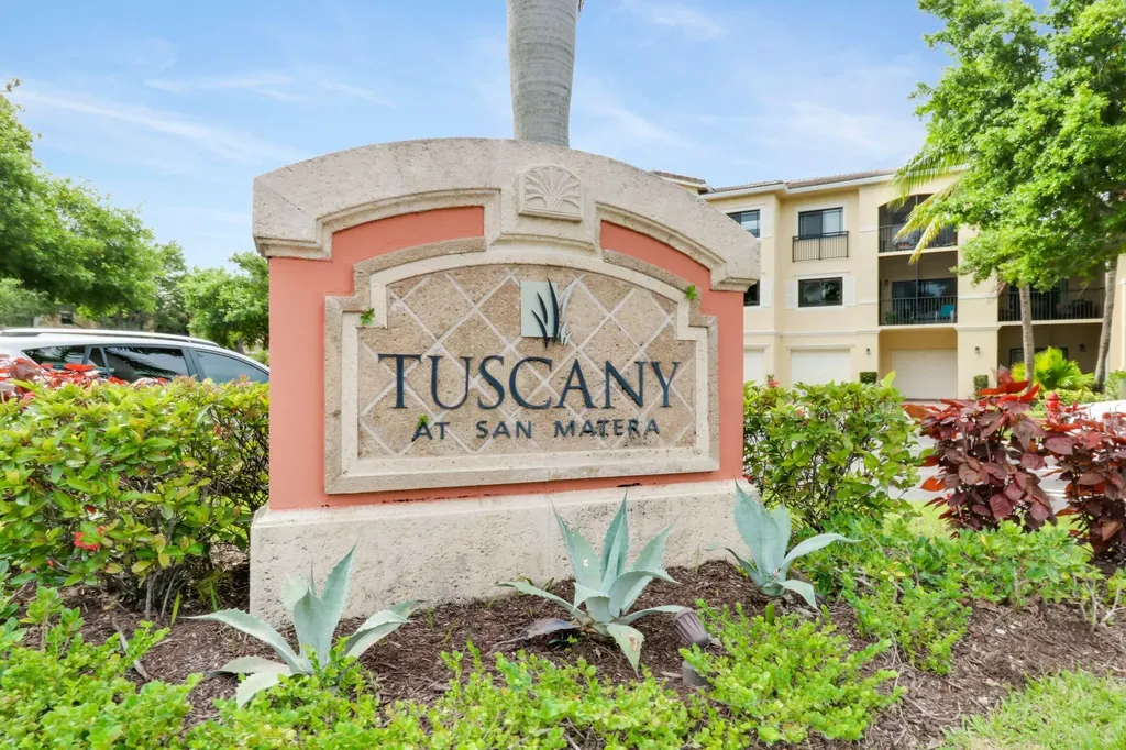 2915 Tuscany Court Palm Beach Gardens FL 33410