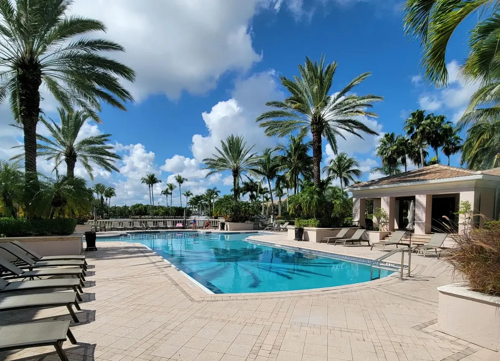 2915 Tuscany Court Palm Beach Gardens FL 33410