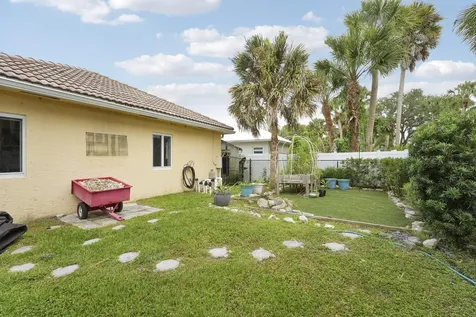 1590 SW Underwood Avenue Port St Lucie FL 34953