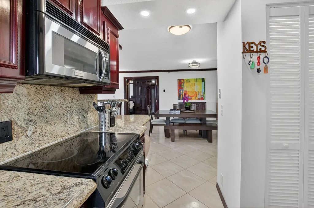 4505 S Ocean Boulevard Highland Beach FL 33487