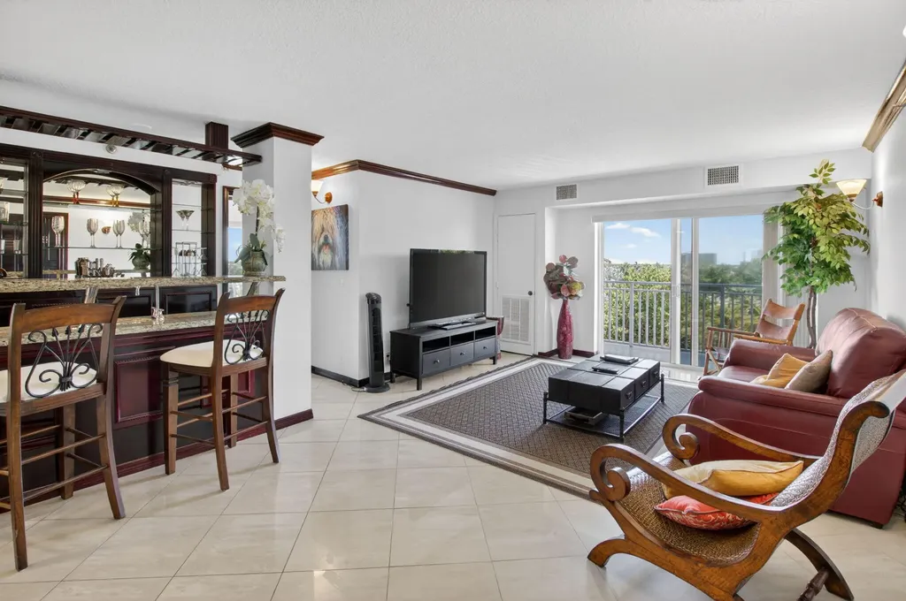 4505 S Ocean Boulevard Highland Beach FL 33487