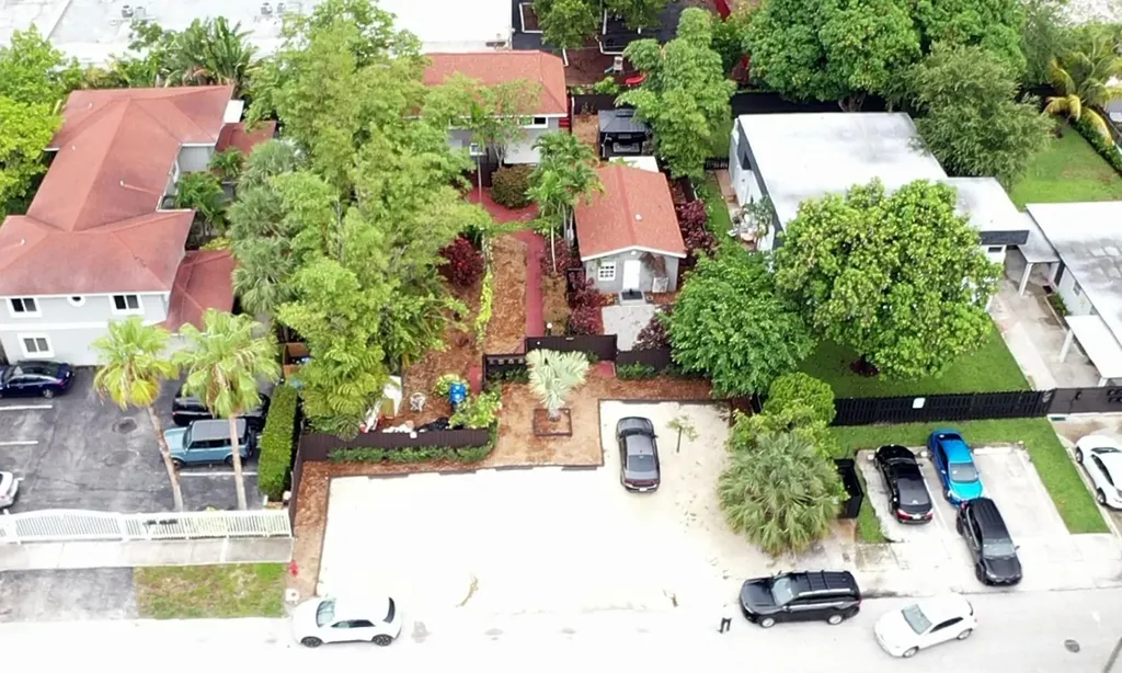 1329 NE 5th Avenue Fort Lauderdale FL 33304
