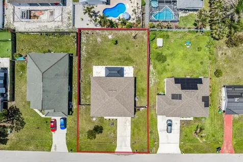 766 SE Academy Lane Port St Lucie FL 34984