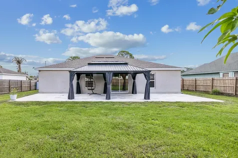 766 SE Academy Lane Port St Lucie FL 34984
