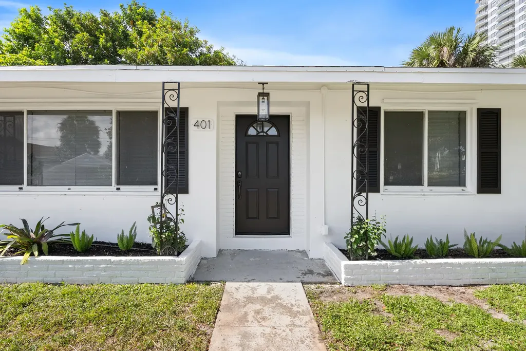 401 42nd Street West Palm Beach FL 33407