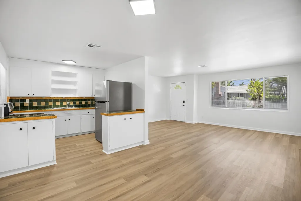401 42nd Street West Palm Beach FL 33407
