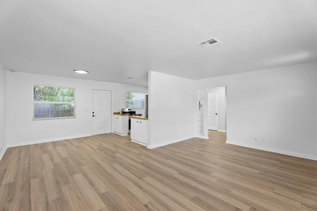 401 42nd Street West Palm Beach FL 33407