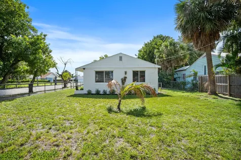 401 42nd Street West Palm Beach FL 33407